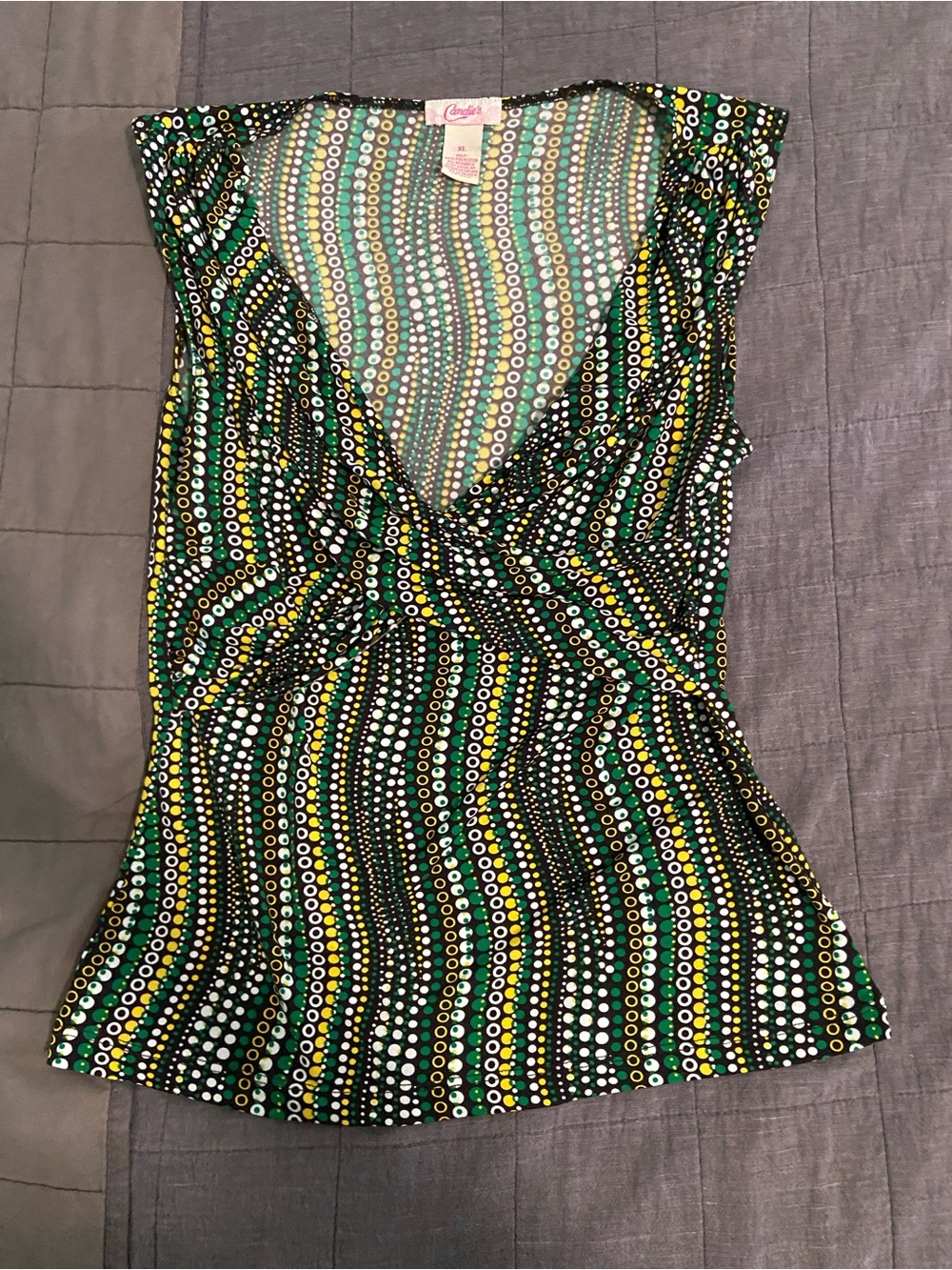 Colorful Dot Stripe V-Neck Top — Green, Yellow, White & Black candies